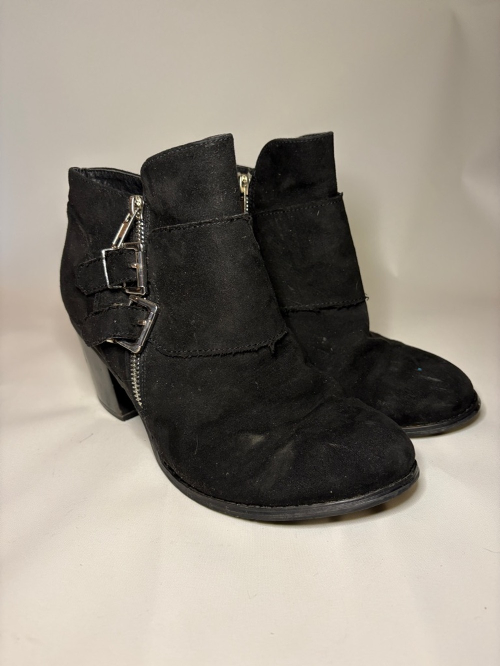 Luoika Women's Wide Width Suede Ankle Boots Size 6